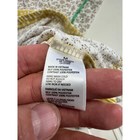 Paper Crane Faux Wrap Crop Top Calico Floral Yellow Brown White M - Picture 6 of 6